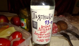 Самые смешные картинки и лучшие мемы про пятницу, 13-е 21