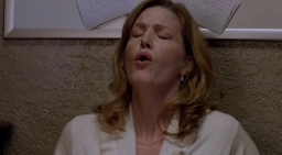 Сцена, от которой сводит скулы: фанаты &laquo;Во все тяжкие&raquo; в ужасе перематывают этот момент с Монро!